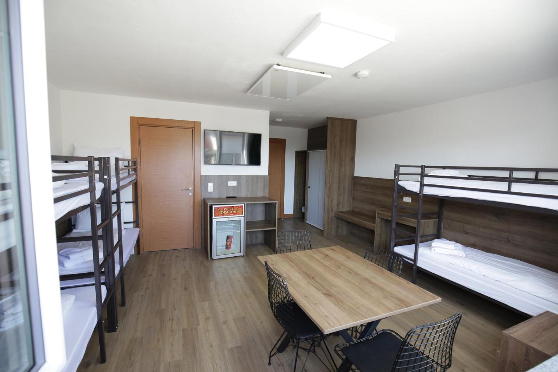 F Hotel 24H Check-In Hörsching 외부 사진